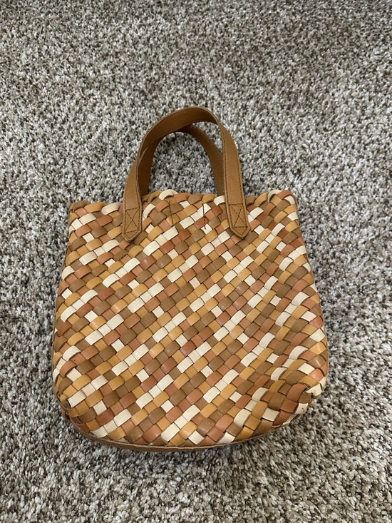Madewell Handbags - Madewell Small Transport Woven Leather Purse